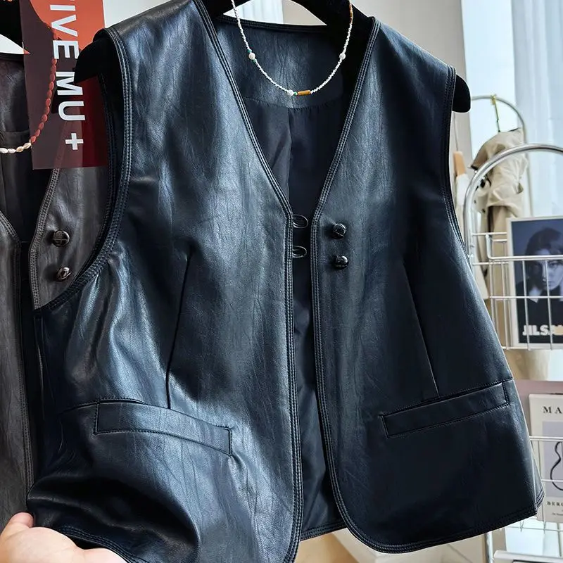 Spring Autumn Old-School Vintage Tops High-End Sleeveless Cardigan Leather Jackets PU Leather Vests Tank Tops Outerwear Women
