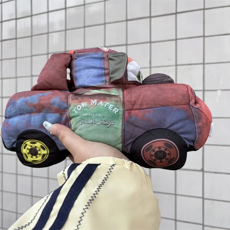 25 cm Disney Karikatür Araba Yıldırım Mcqueen Arkadaş Mater Yumuşak Dolması Peluş Bebek Çocuk doğum günü Yılbaşı Hediyeleri Oyuncak