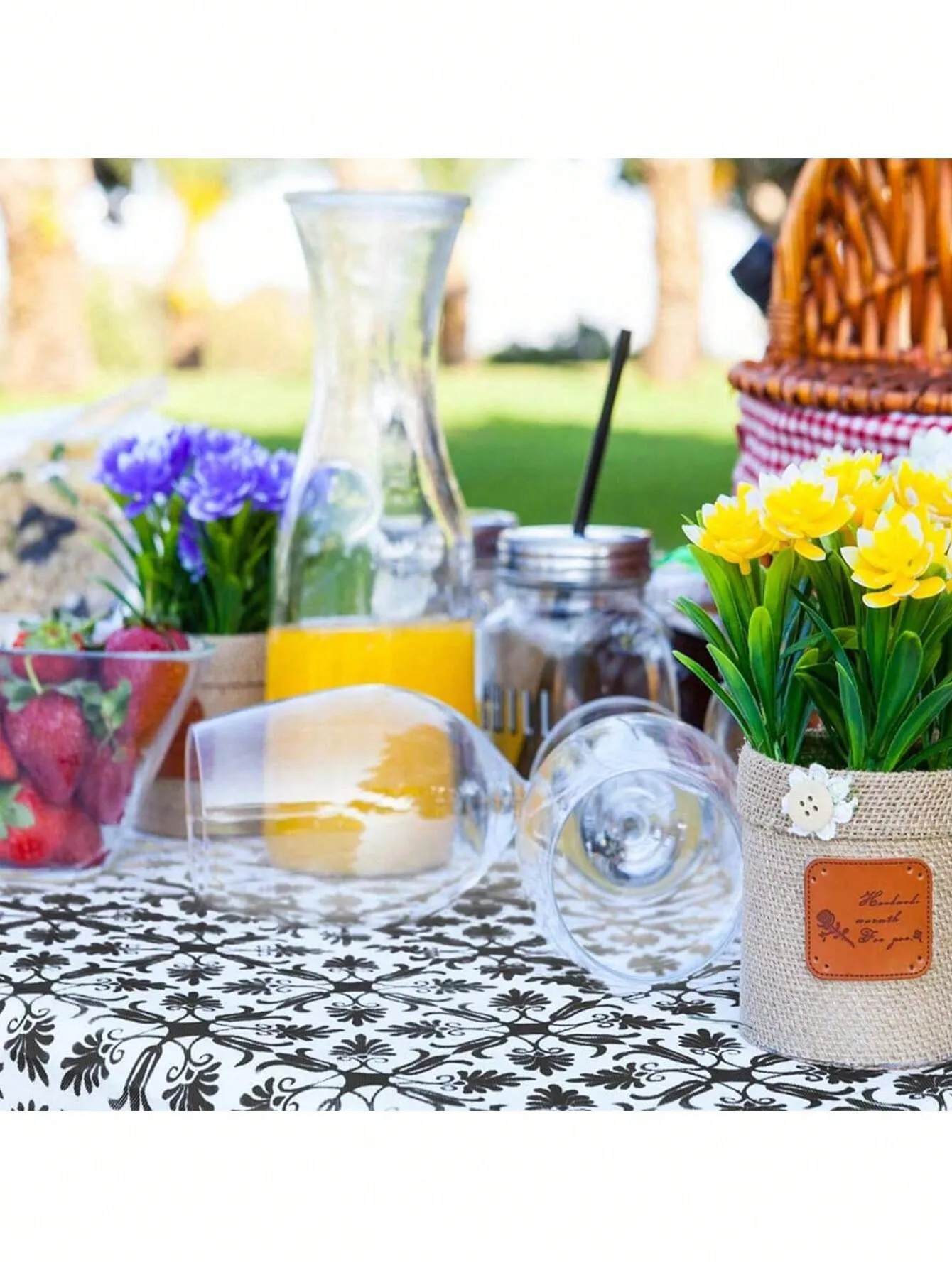 مفرش طاولة أنيق من الفينيل الباروكي - مقاوم للماء، مدعوم بالصوف مع حافة مرنة للنزهات والتخييم والحفلات |   ديكور المنزل والخارجي