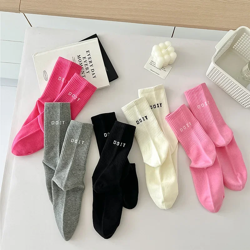 Pink Socks Women's Spring and Autumn Style Mid-tube Socks Ins Outside Wear Cotton Bottoming High Waist Letter Sports Stockings