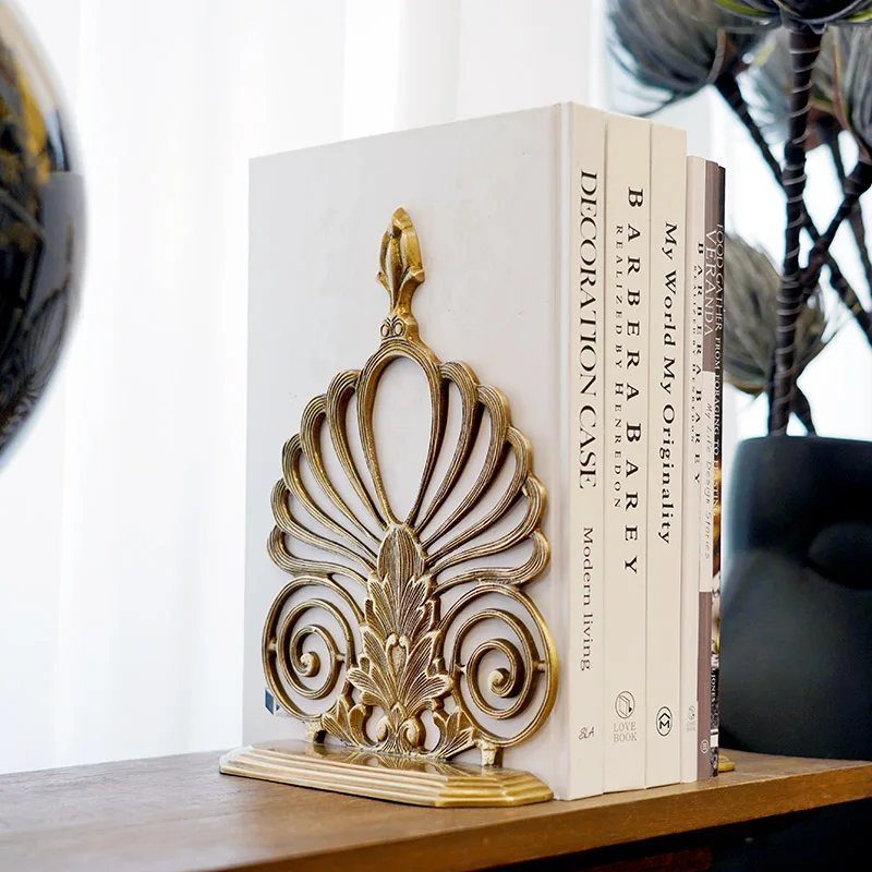 Handmade Retro Hollow Flower Bookend Book Stand Ornament Study Decoration Handicrafts Dining Table Napkin Clip