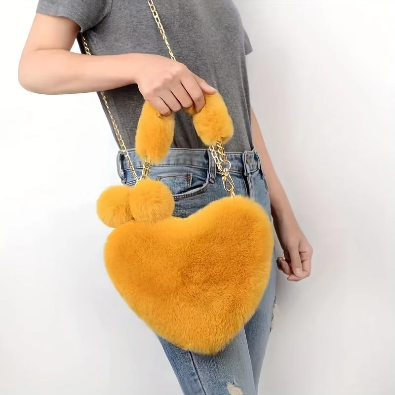 

Plush Heart Shaped Handbags Fashion Women Chain Crossbody Bag Cute Fluffy Clutch Purse Chain bags For Shopping traving