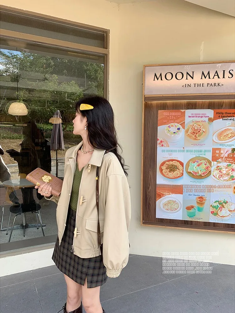 Jaqueta Feminina de Couro Vintage Miss Squirrel com Botões, Solta e Modeladora, para Início do Outono, Manga Longa