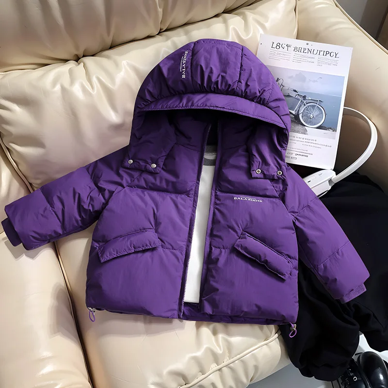 The 2025 new children's down silk jacket is stylish and warm, a Korean version of winter coats for boys and girls