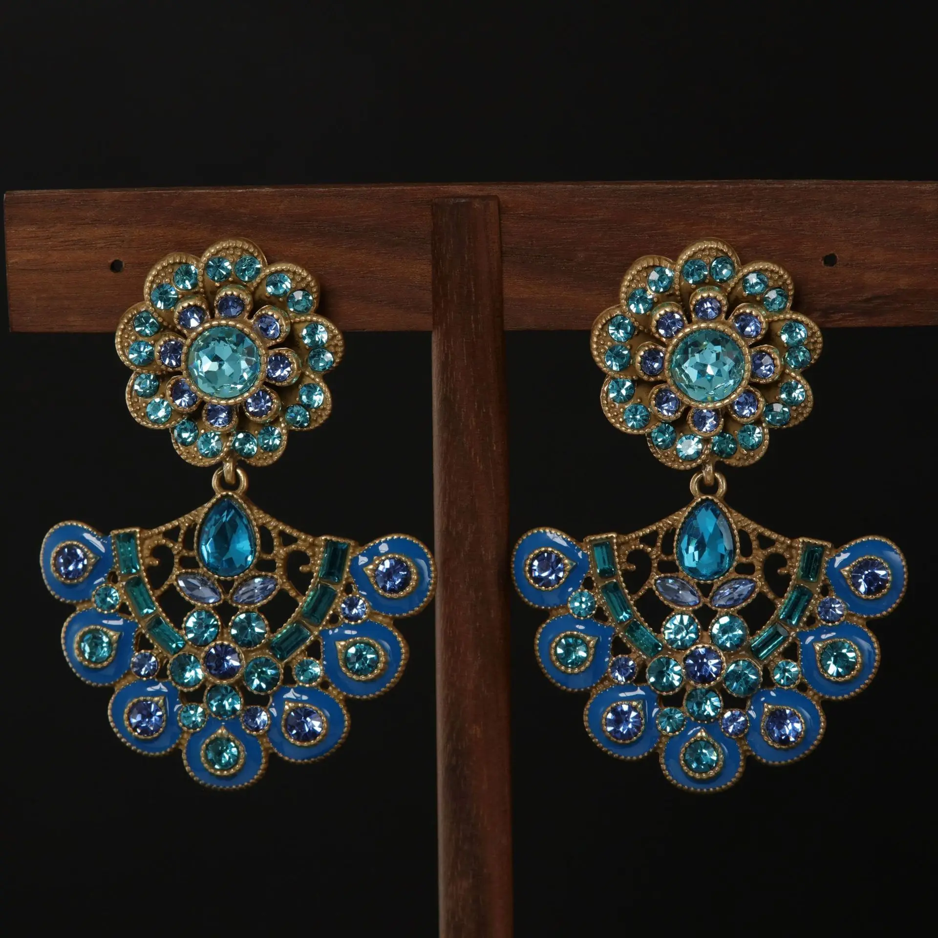 

Vintage fashion Blue enamel peacock tail feather pendant earrings women's accessory stud earrings