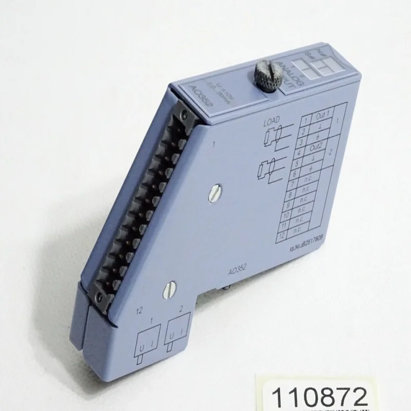 

New 7AO352.70 Rev.C0 2003 Analog Output Module Industrial Automation PAC PLC Controller