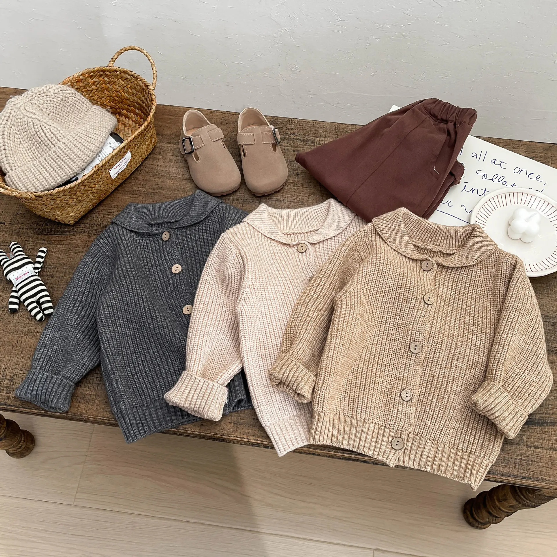 Korean Children's Sweater Spring and Autumn Boys' Baby Retro Fashion Solid Color Knitted Cardigan