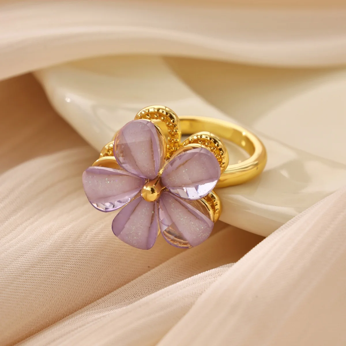 Niedlicher drehbarer Ring mit Blumenmuster aus Harz für Damen, goldfarben, Kupfer, drehbare Blume, offener Manschettenring, trendiger Party-Schmuck – Detail 9