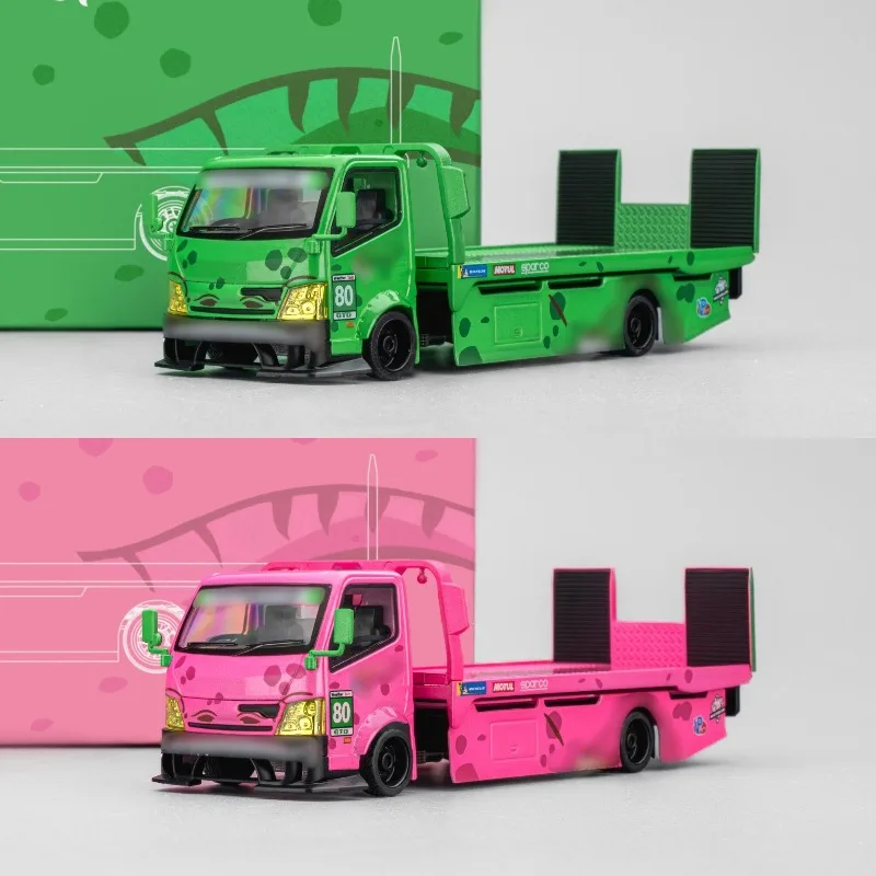 Mega Gear 1:64 Full-Floor Conversion Trailer Realistic Alloy Car Model, A Gift Toy for Friends, An Adult Collection Piece.
