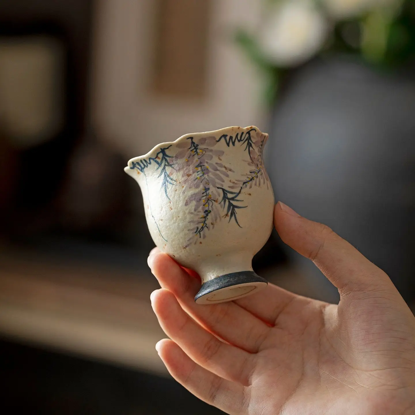 Hand Painted Wisteria Blue White Flint Red Master Tea Cup High Foot Ceramic for Gongfu Tea Ceremony Home Office Gift
