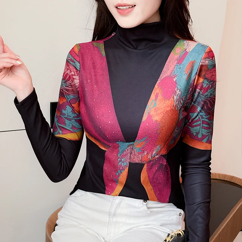 Stylish 2025 Fall Collection: Color Block & Print Turtleneck T-Shirts for Women Slim-Fitting & Versatile Everyday Chic Top
