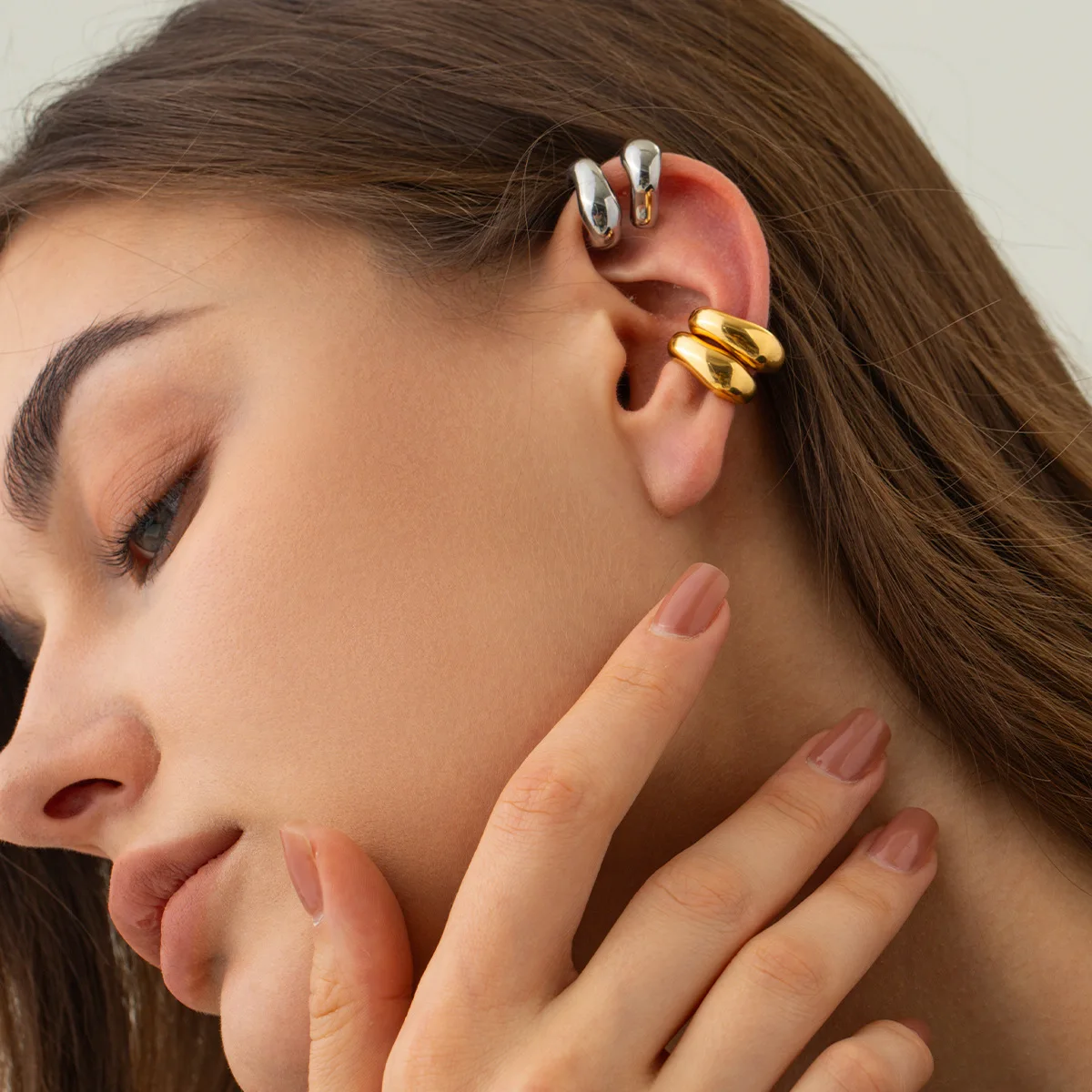 

Stainless Steel PVD 18K Gold Plated Tarnish Small Size Irregular CC Clip Earrings For Woman Jewelry Wholesale 2023 Trendy