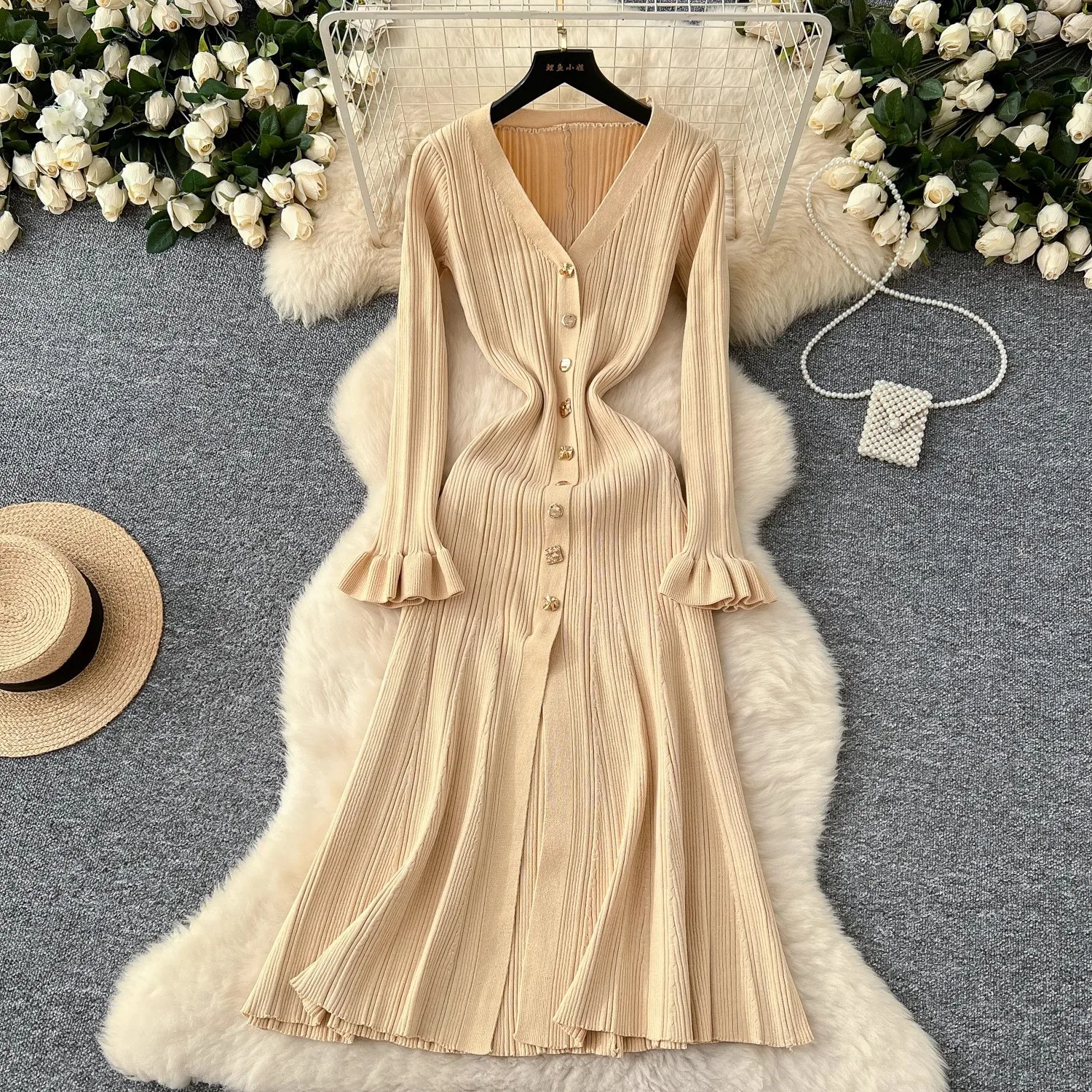 2024 Runway Autumn Winter Bright Silk Knitting Party Mermaid Long Dress Women V Neck Single Breasted Slim Stretch Sweater Dress