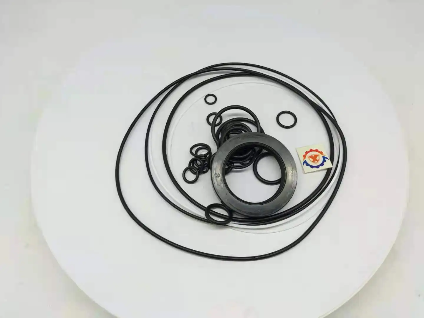 

PC30UU PC30-7 PC35 PC35R-8 PC35MR-3 Hydraulic Pump part PC01 PC20 PC20R-8 PC25 PC30 Travel Swing Motor Seal Kit for CATERPILLAR