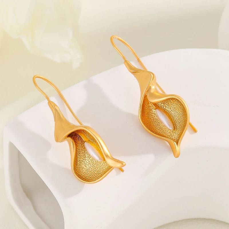 Bohemian Personalized Irregular Geometric Pendant Earrings for Women Niche Retro Temperament Holiday Party Jewelry Gifts