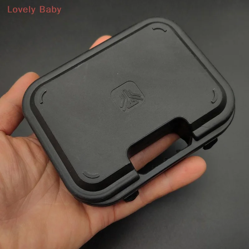1:3 Model Gun Keychain Empty Case Miniature Alloy Pistol Suitcase Black Plastic Box 1:3 Toy Gun Plastic Suitcase Accessory