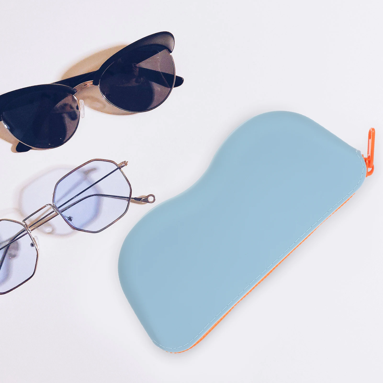 

Silicone Eyeglass Case Pink Sunglasses Bag for Travel Waterproof Glasses Holder Women Men Reading Glass Storage Solution