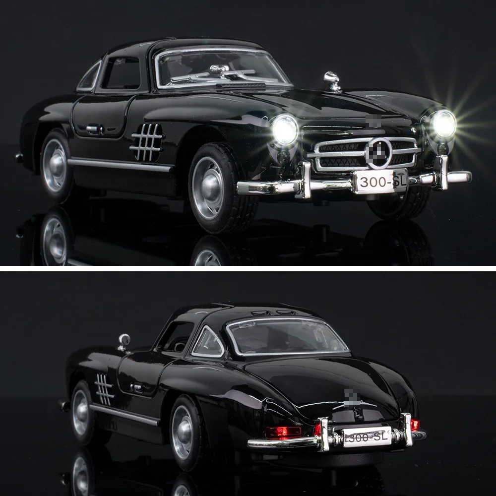 1:32 Scale 300SL Miniature Vintage Car Model Toys Alloy Diecast Sound Light Doors Opened Pull Back Ornament Model for Kids Gifts