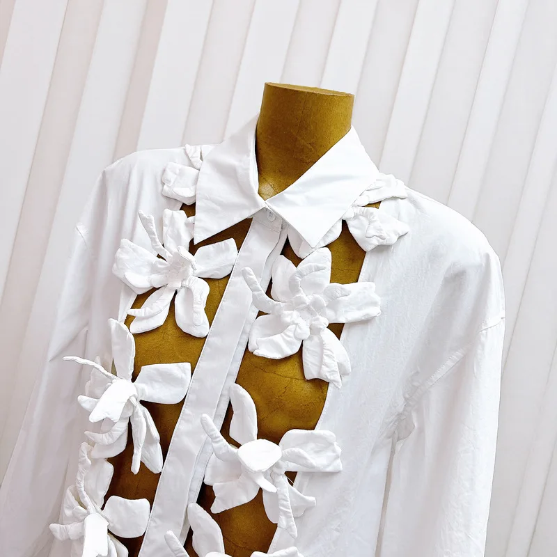 Handmade 3D Flowers Stitching Design Single-Breasted Blouse Women Sexy Hollow Out Long Sleeve Stand Collar White Shirt Blusas