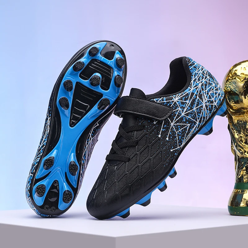 

Men Professional Football Boots Resistant Casual Male Outdoor Fast Training Football Shoes High Quality Sports New Soccer Shoes