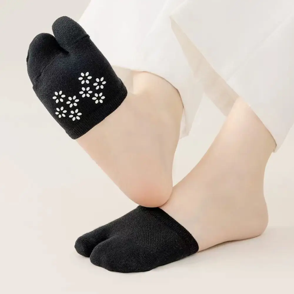 

5 пар простых носков с цветочным принтом в передней части стопы, невидимые мягкие носки с двумя пальцами, противоскользящие хлопковые чулочно-носочные изделия, женские носки на половину ног