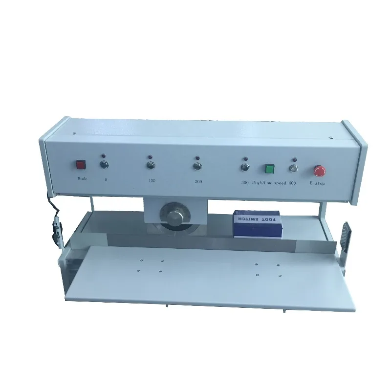 600mm LED Strip Board Separator Machine With Adjustable Speed For Motor Core And Aluminum PCB Processing