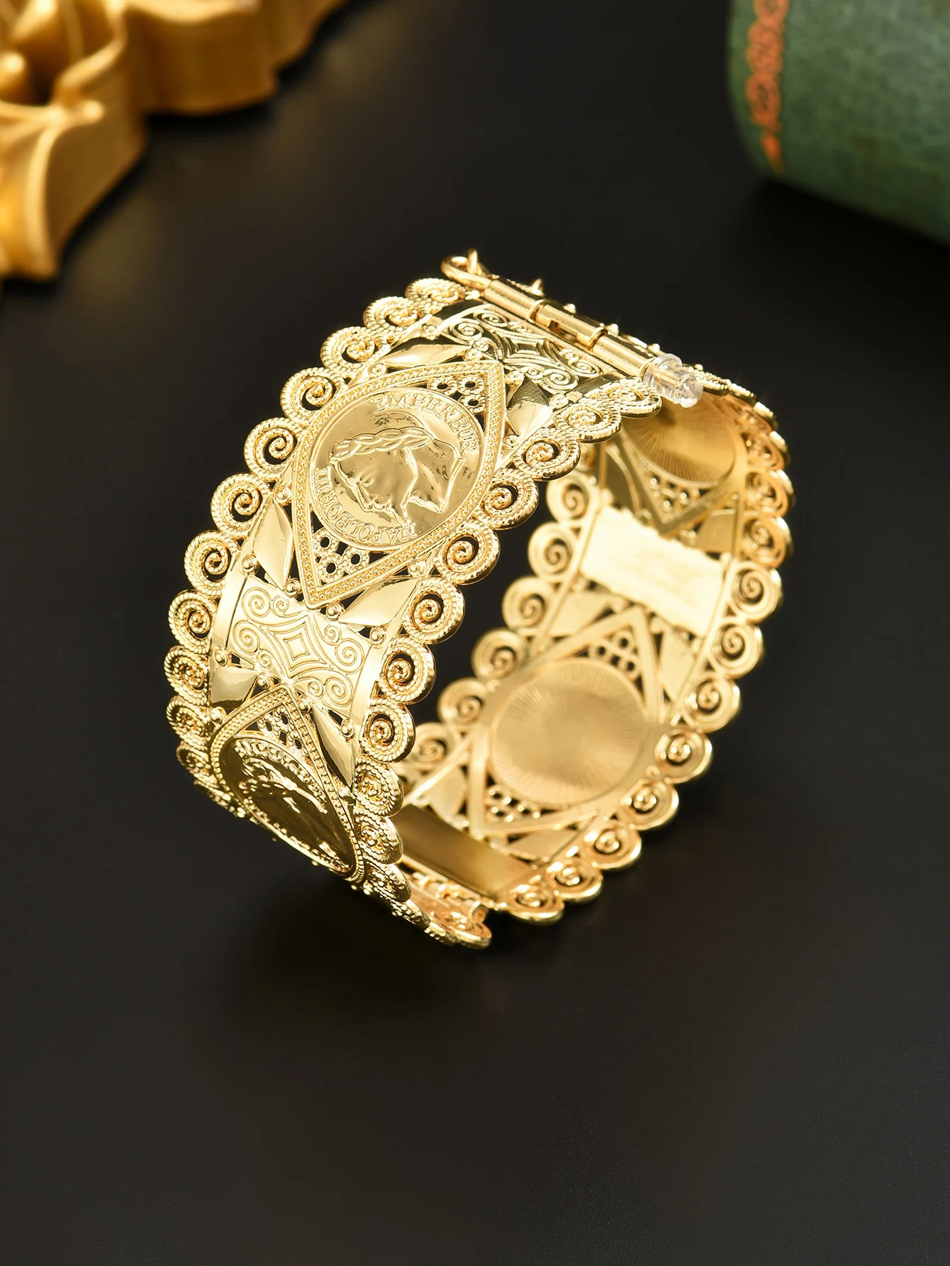 Moroccan Gold-Plated Metal Wedding Bracelet Hollow Pattern Open Design Festival Gift for Brides