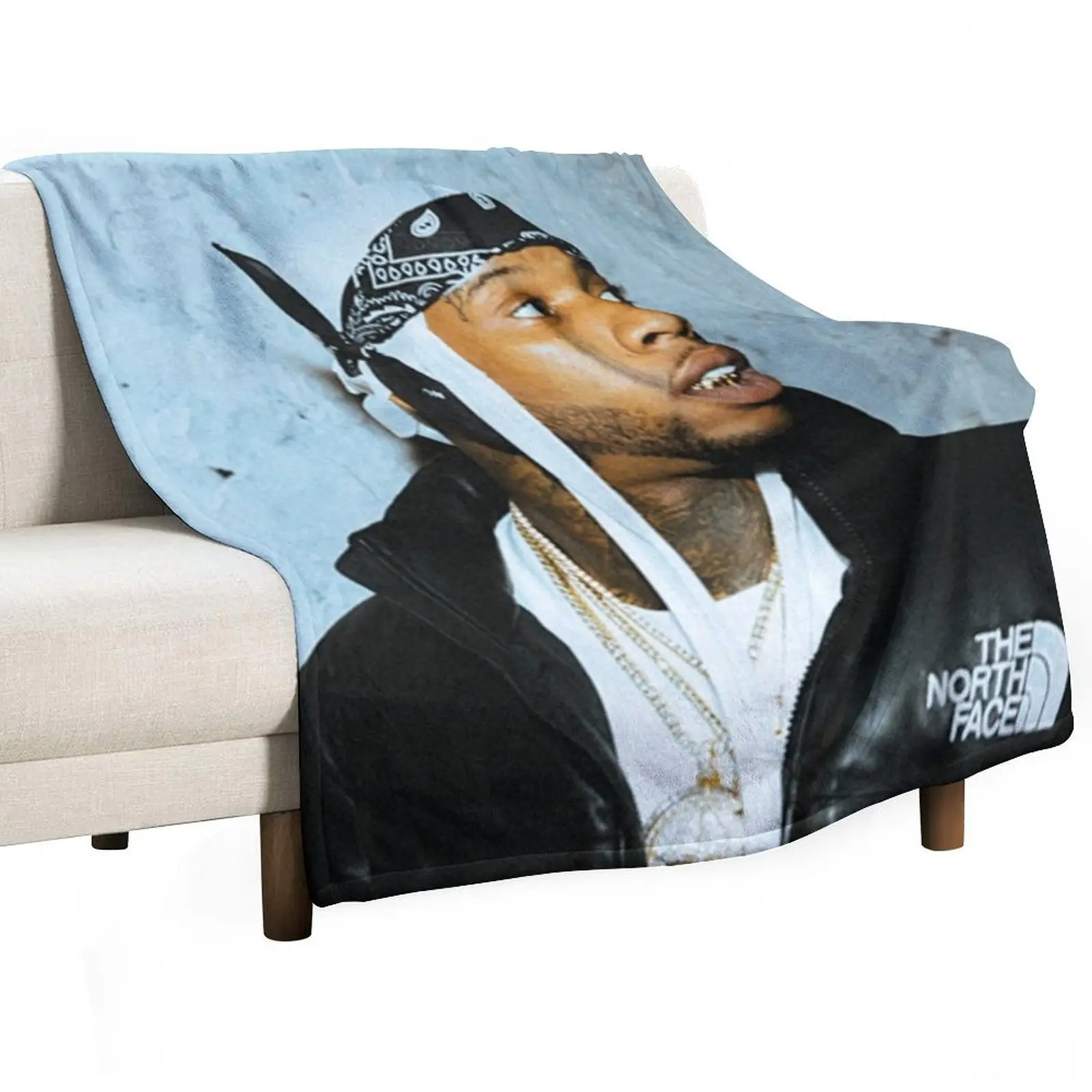

Tory lanez looking Throw Blanket Lightweight Cozy Blanket for Bed Sofa