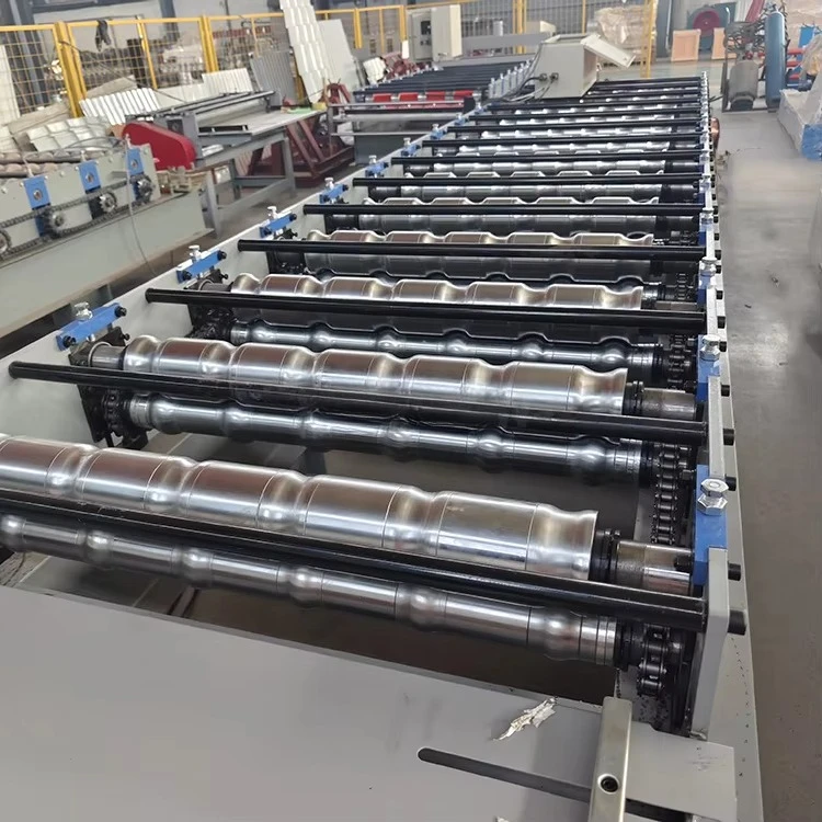 Wall Panel Roll Forming Machine PLC Automatic Hydraulic Cutting Color Steel Wall Cladding Panel Forming Production Line
