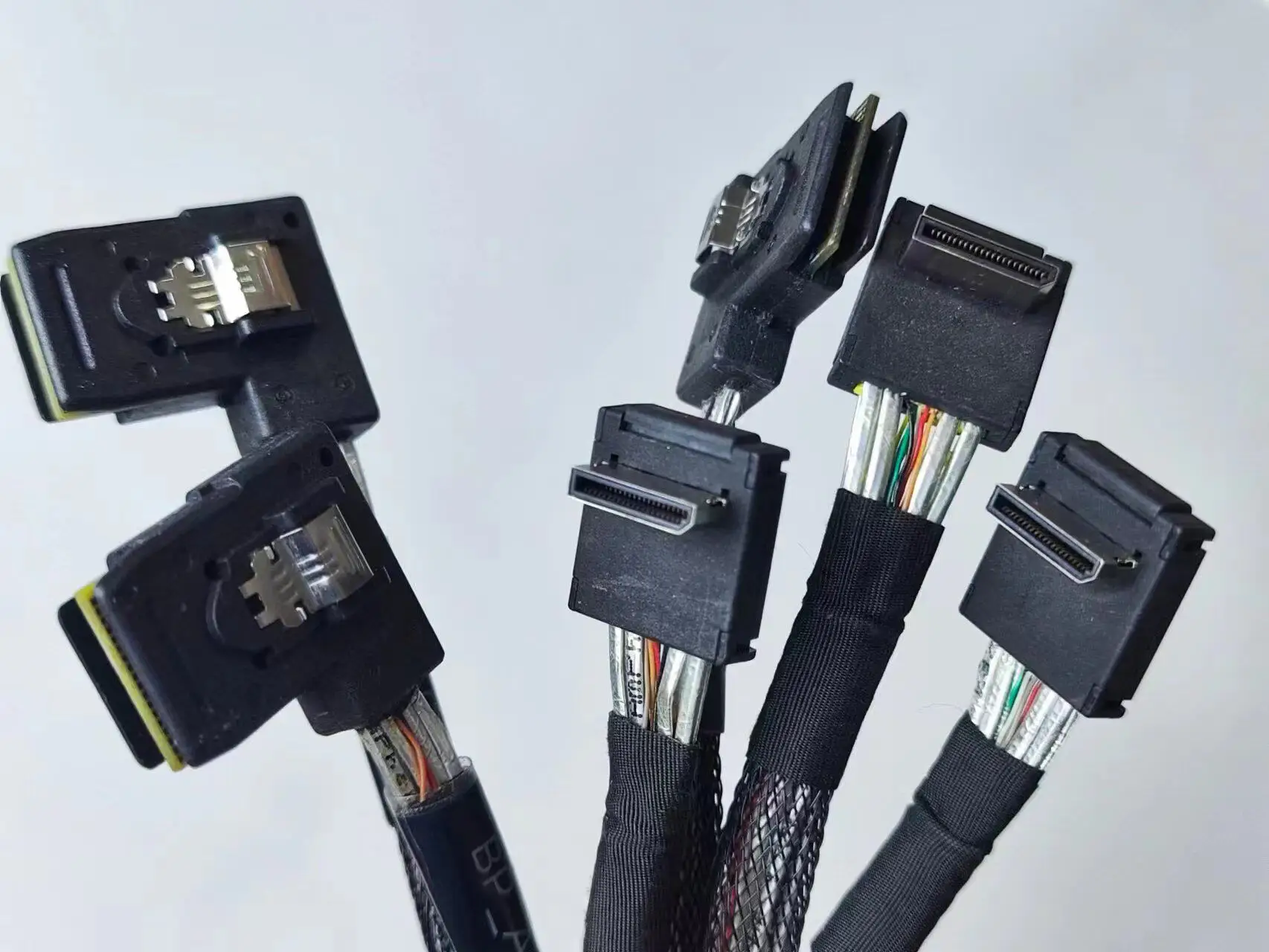 For Dell R540 SFF-8611 to SFF-8087 Array Card Hard Disk Backplane Data Cable 0 WC44F