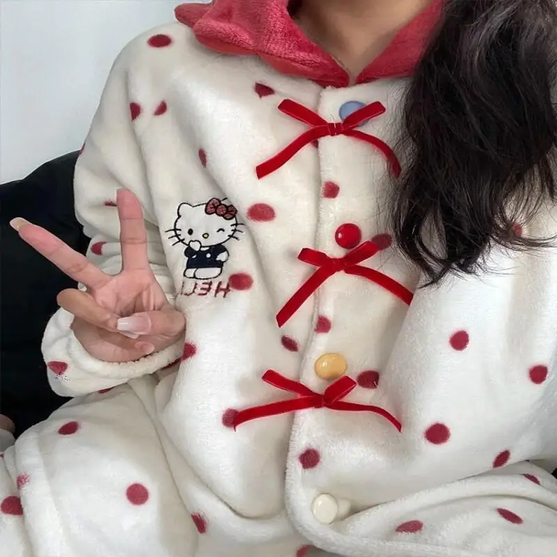 

Новый женский пижамный комплект Sanrio Hello Kitty: милый, плюшевый, на флисовой подкладке, утепленный, для дома и сна, осенне-зимний, уютный.