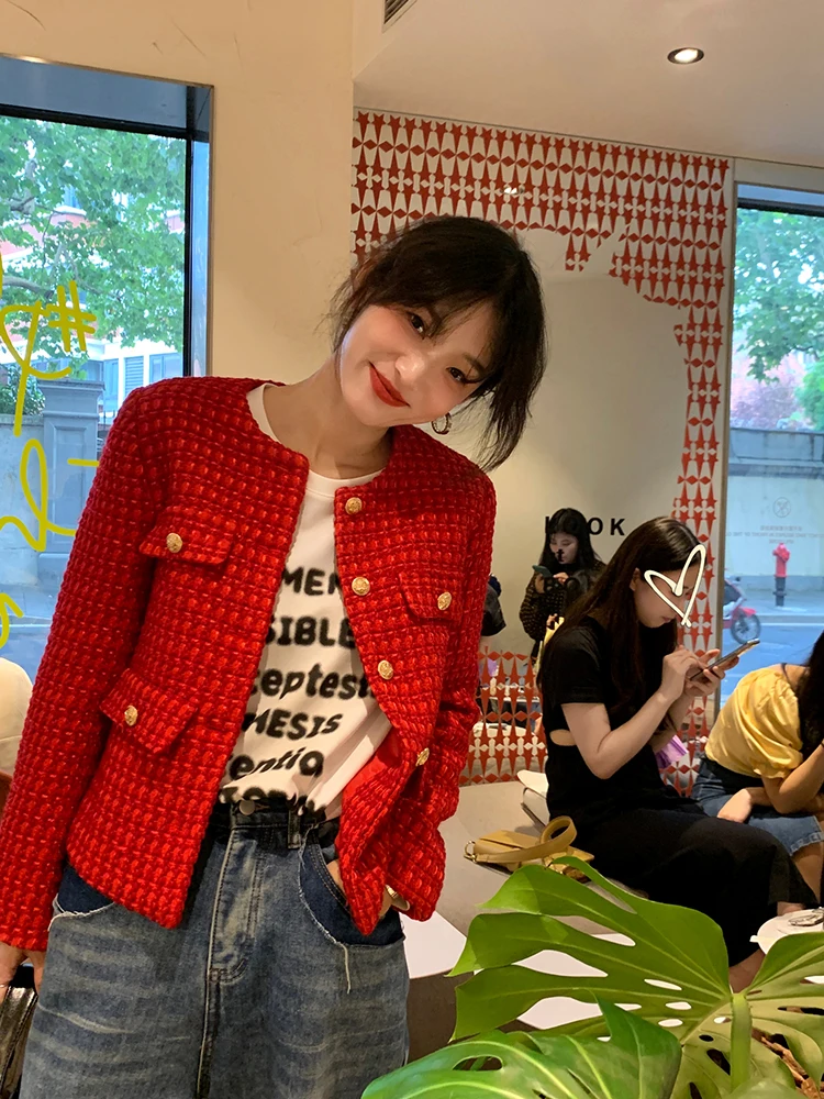 

Красное короткое шерстяное пальто для женщин, новинка 2025 года, корейский стиль, приталенный крой, на пуговицах, для электронной коммерции, производство Китай