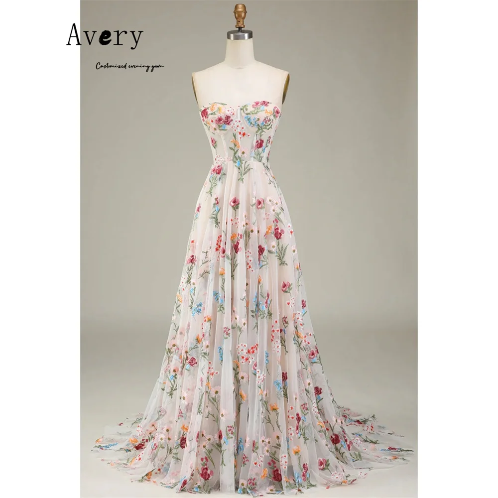 에이버리 맞춤형 꽃무늬 A라인 백리스 민소매 이브닝 드레스 여성 웨딩 게스트 롱 엘레강스 이브닝 파티 드레스