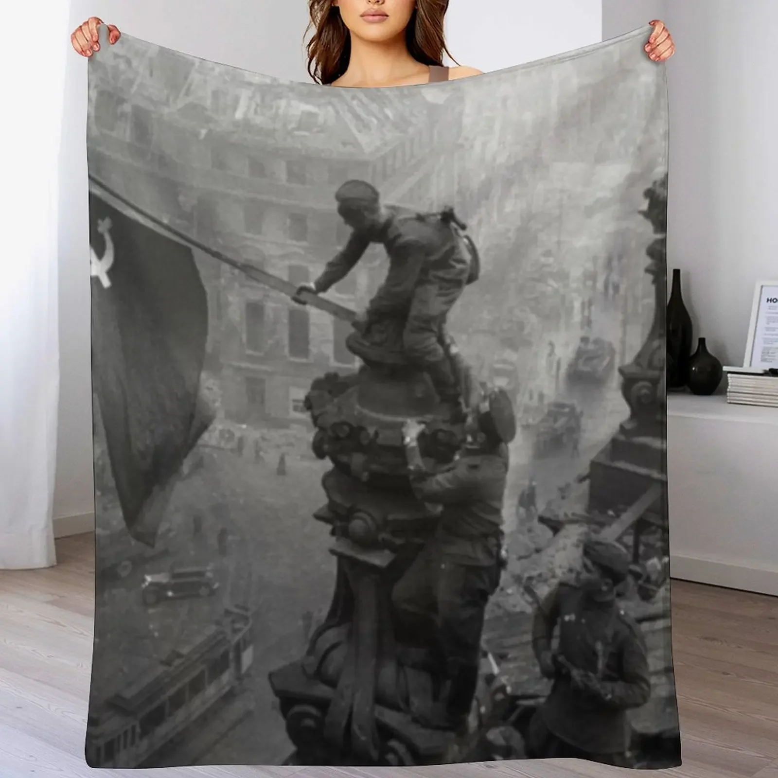 Capture of the Reichstag Throw Blanket Air Conditioner Soft Blanket for Office Home