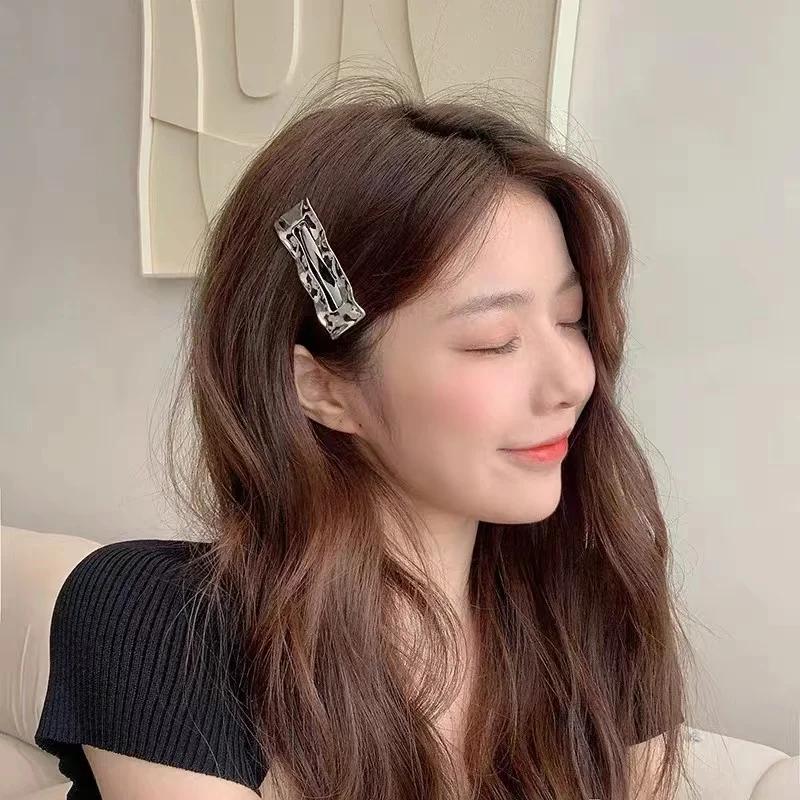 Korean Version of Silver Wave Hair Clip With Side Bangs and Internet Celebrity Style Headwear Edge Clip