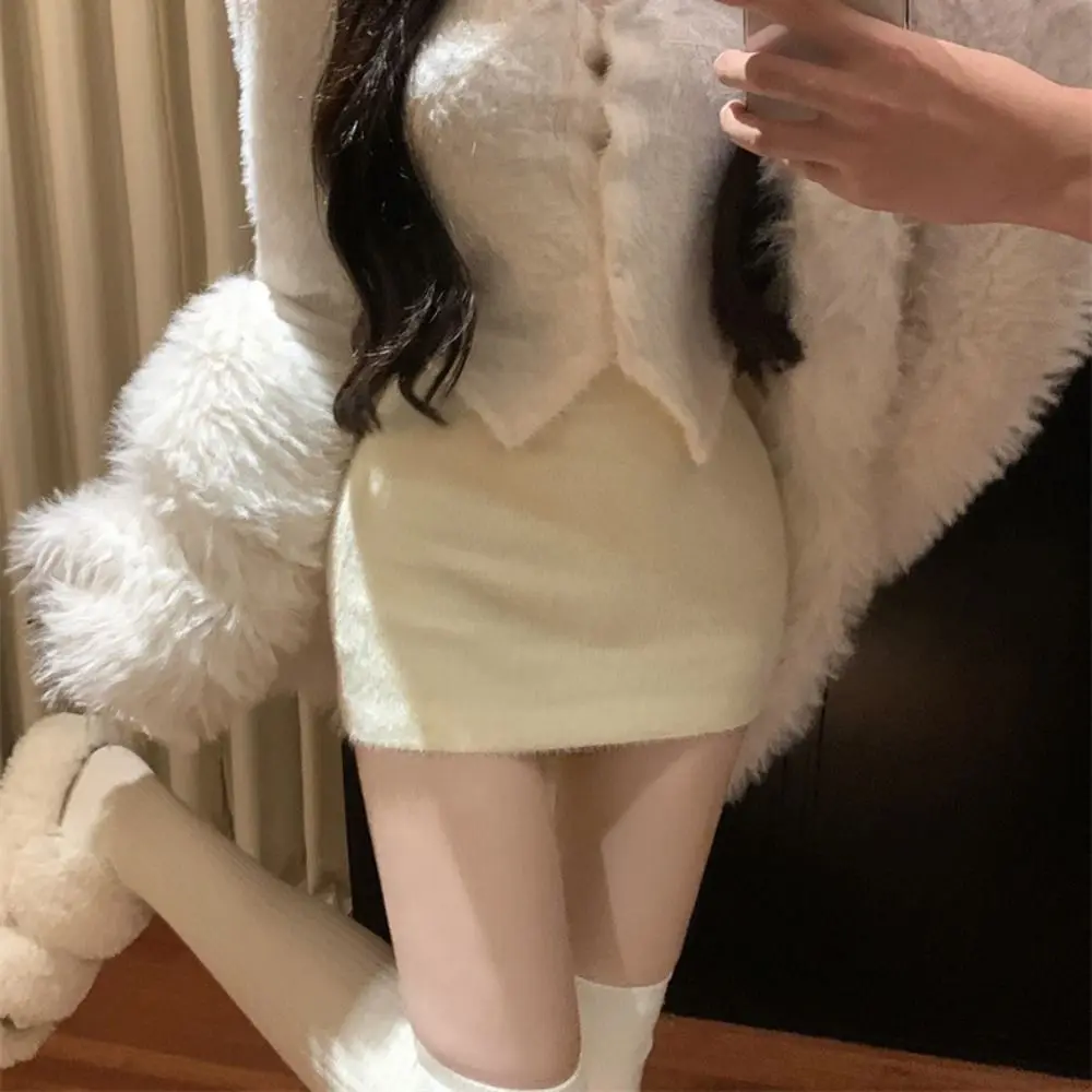 Plüsch Nachahmung Nerz Fleece Rock Spicy Girl Stil Retro Kurze Mini Röcke Ins Herbst Winter Hohe Taille A-linie Rock Mädchen