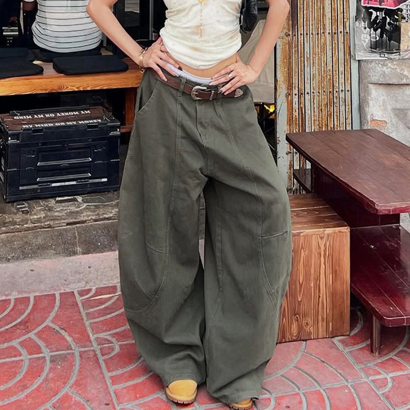 SUCHCUTE Women Casual Low Waist Wide Leg Pants Loose Barrel Cargo Trousers Oversized Baggy Streetwear Utility Pants with Pocket