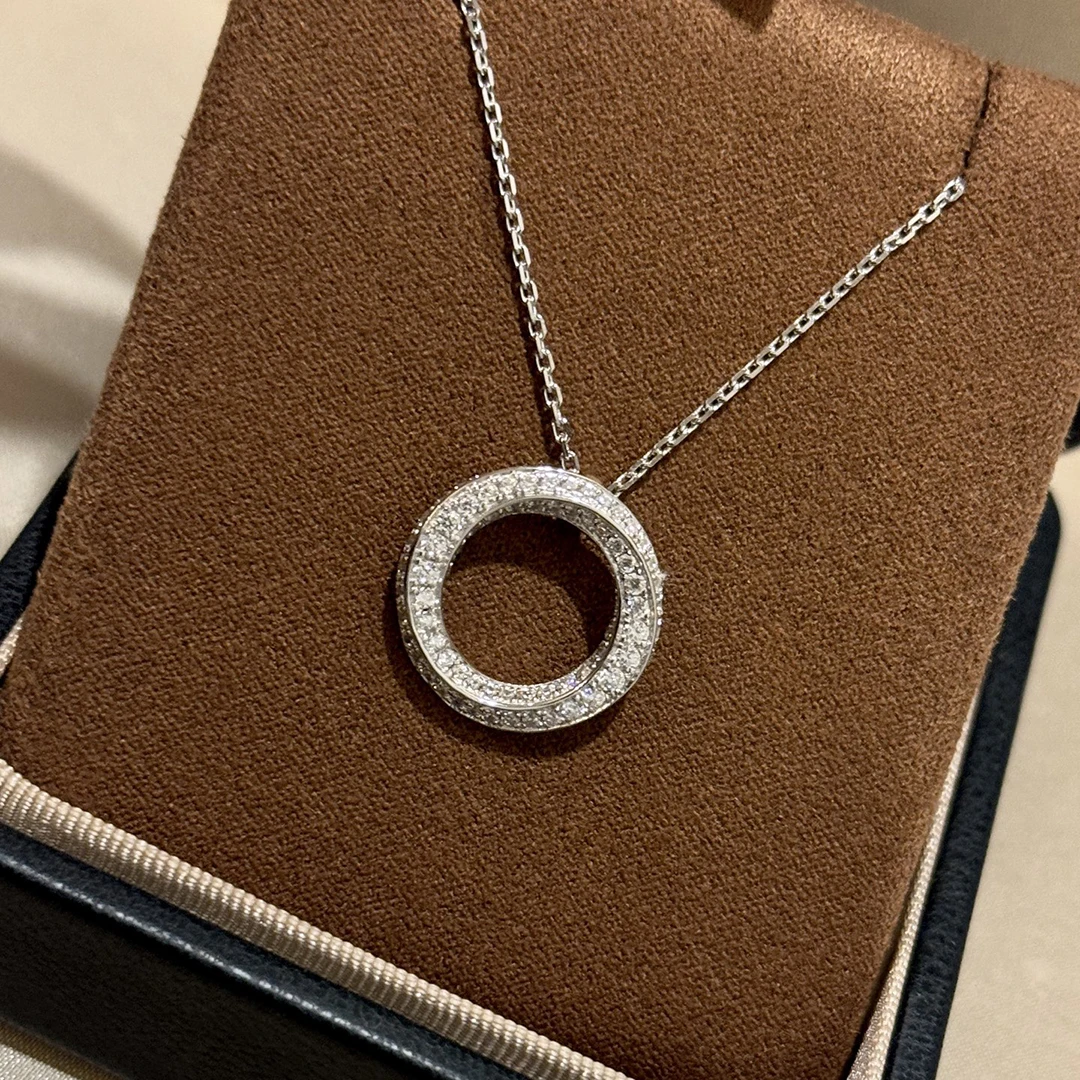 Boutique Jewelry Filled with Zircon Spiral Circular Nnecklaces for Women · Beautiful Engagement Jewelry Accessories