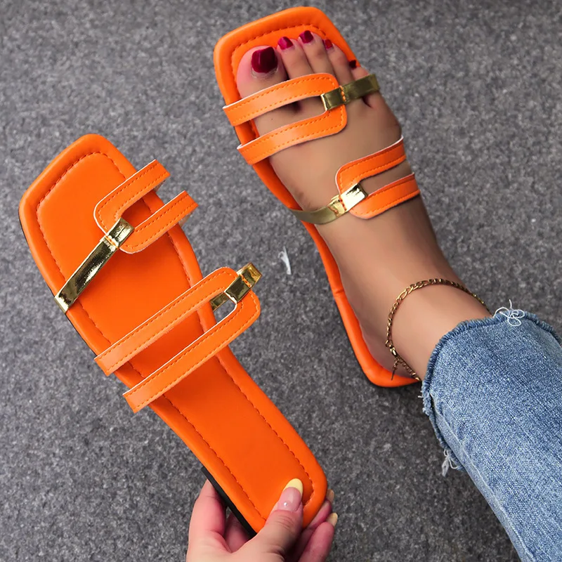 

2025 New Women's Fashionable One-piece Leather Versatile Casual Sandals for Outerwear Women Shoes