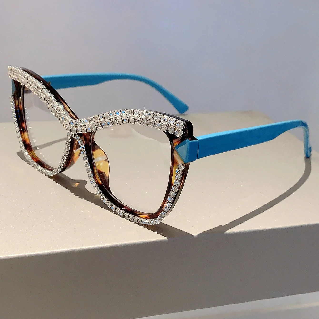 GM LUMIAS Übergroße Cat-Eye-Brille mit Strass, Damenmode, dekorative optische Brillenfassungen, trendiges Design, Blaulicht-blockierende Brillen