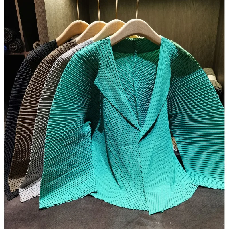 

Miyake Pleated Jacket 2026 High-End Pleated Solid Suit Collar Coat Spring Summer New Design Irregular Pleats Versatile Slim Top