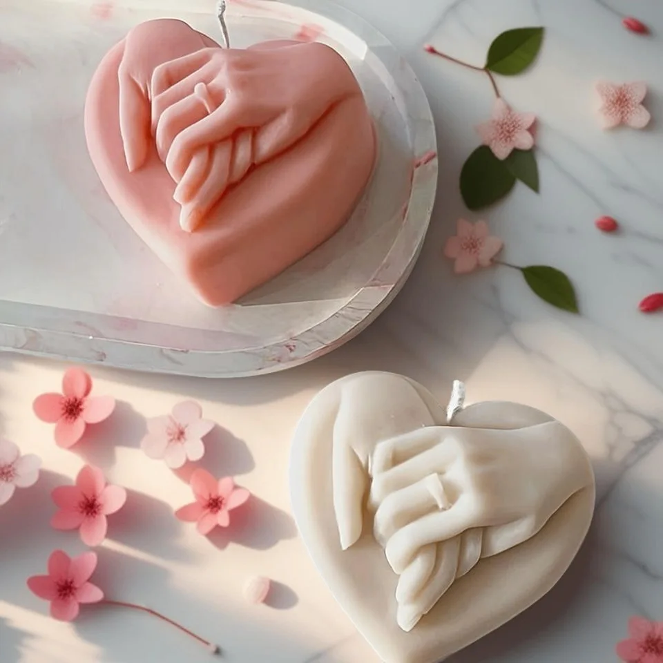 2PCS Romantic Valentine's Day Love Candle Mold DIY Couple Hand in Hand Proposal Homemade Soap Wedding Home Decoration Gift