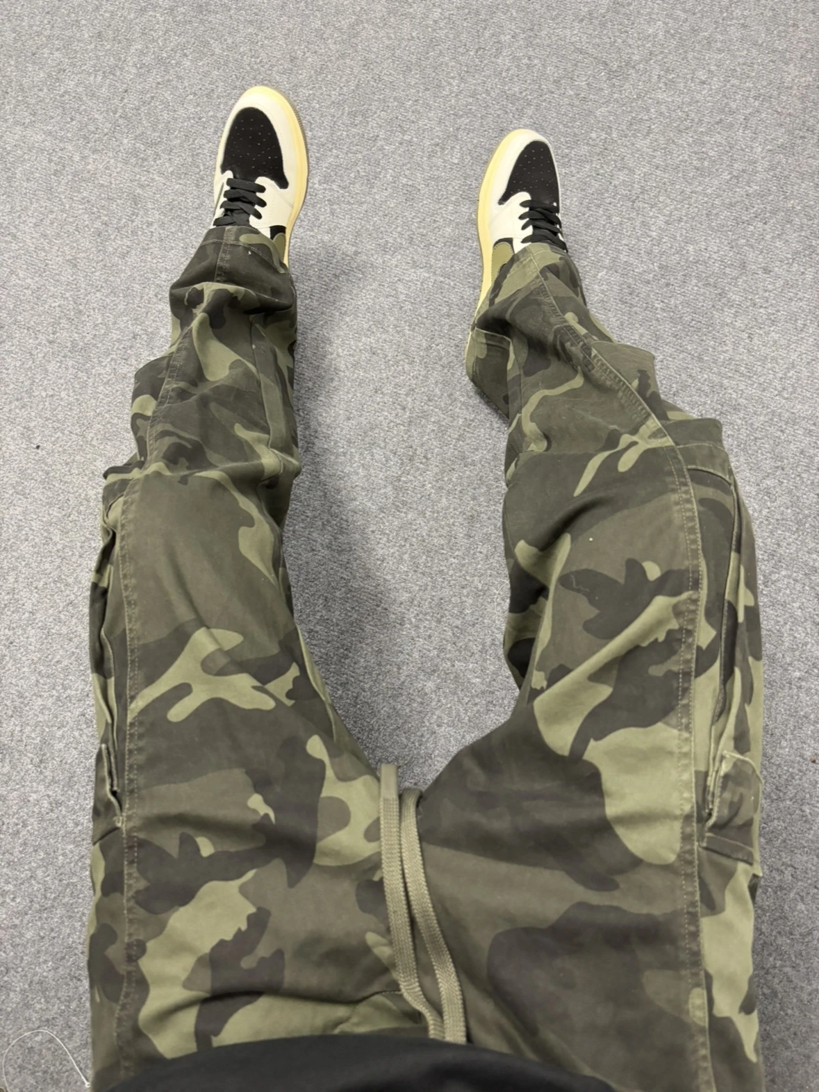 

Ретро американский камуфляжный повседневный прямой рабочая одежда с завязками, брюки для жестких мужчин, универсальные летние хлопковые брюки для отдыха и отдыха