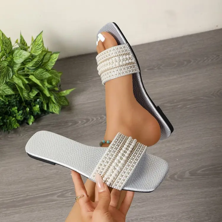 Damen-Sandalen mit flachem Boden, 2025, Sommer, neuer Stil, Perlen-Strass-Schuhe, Damen-Outdoor-Mode-Hausschuhe – Detail 21