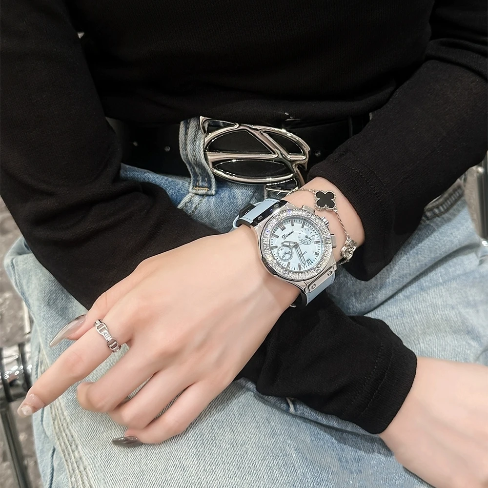 Light Luxury Niche Personality Women's Watch Top Brand New Casual Fashion Girl's Watch Trendy Elegant Sports Watch Gift
