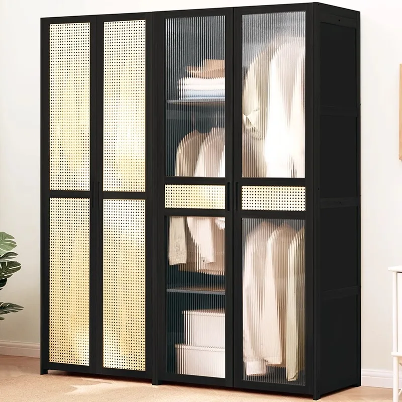 Minimalist Househol…