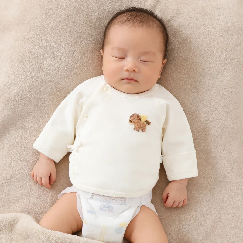 Newborn baby half back clothes pure cotton boneless 0-3 months spring and autumn summer styles monk clothes Class A baby tops