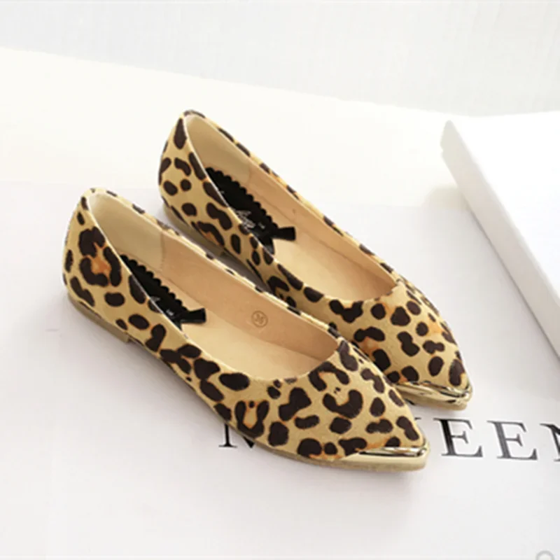 Lady Leopard Printed Fashion Hot Sale Pointy Toe Metal Ballerina Plus Size 48 Low Top Women Single Shoes Leisure Slip-Ons Blacka