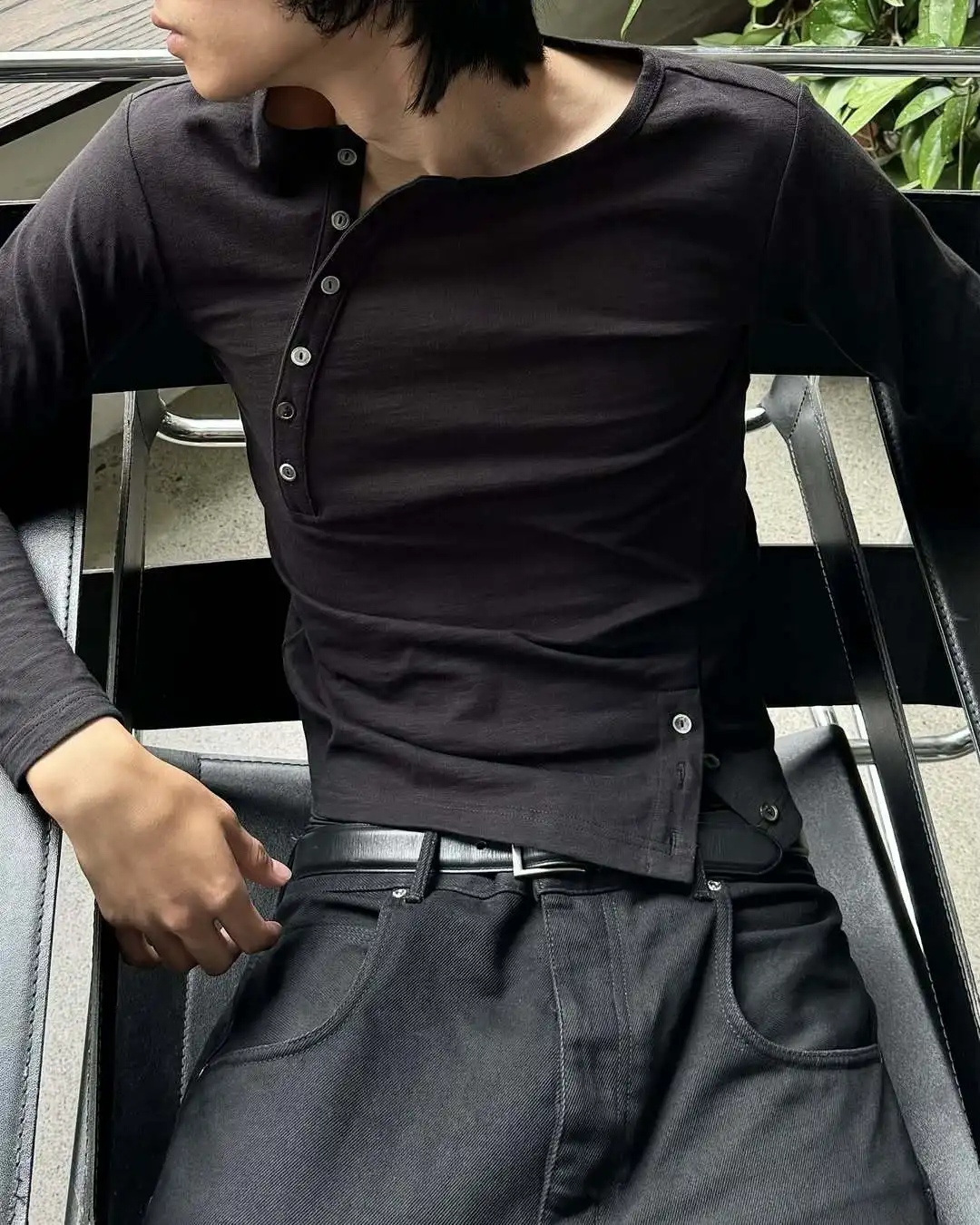 المألوف الأمريكية y2k الشارع خمر تي شيرت غير رسمي زر تصميم الشعور ضئيلة القوطي الرجال والنساء مع نفس النمط أعلى ايمو