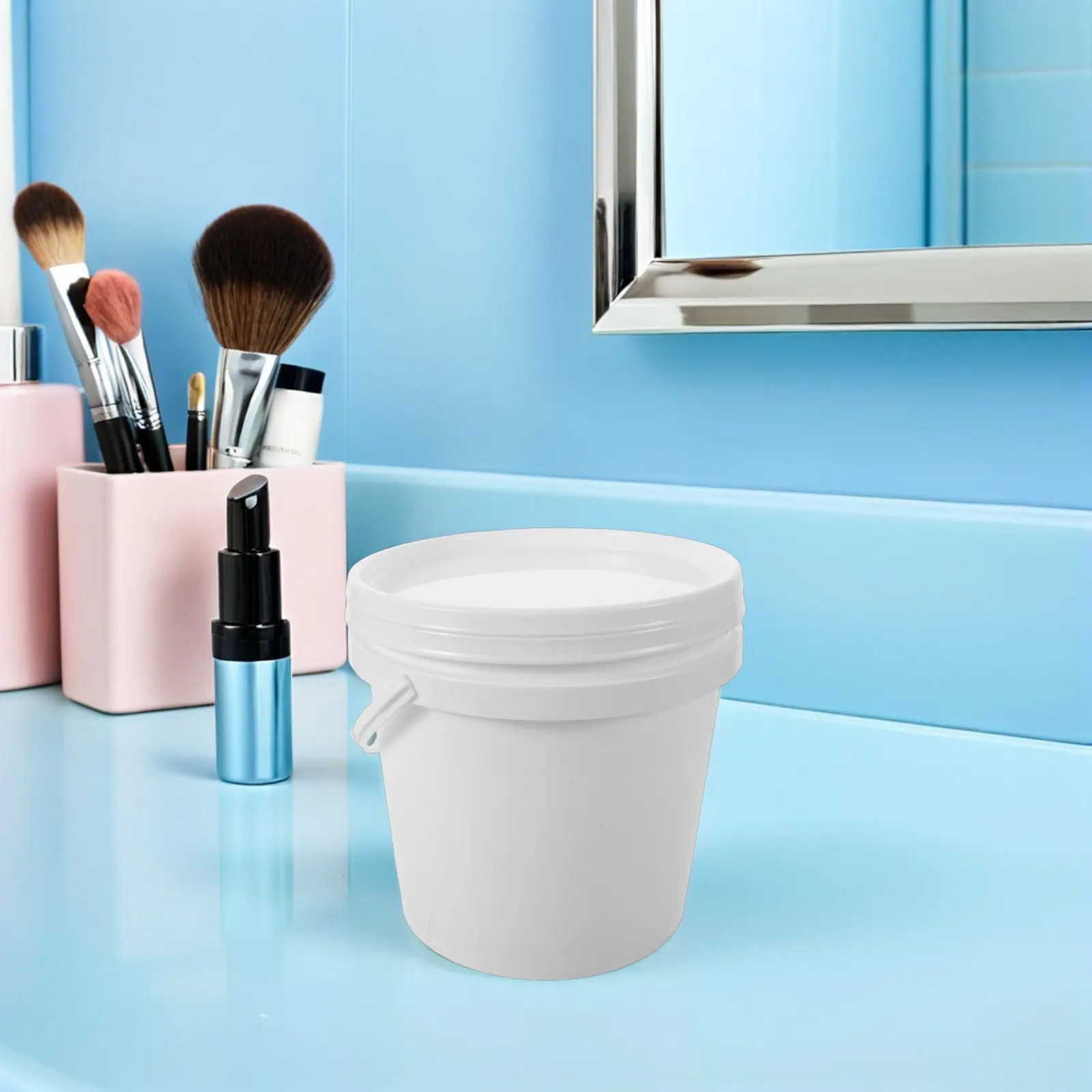 

Facial Mask Powder Bucket 2L Airtight Plastic Storage Pail Sealable Lid Handle Beauty Salon Skincare Product Dispensing